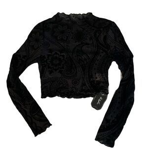 NWT lacy crop top